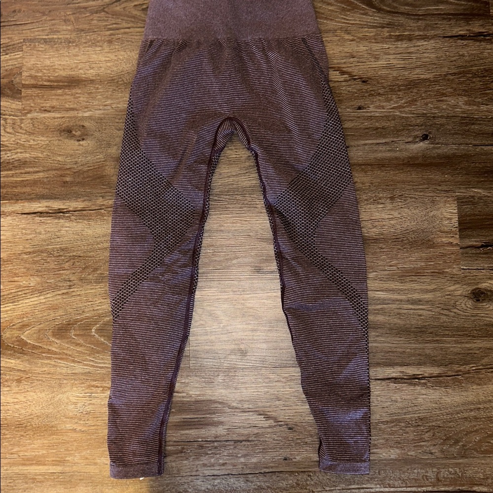 💙 EUC Gymshark Compression Leggings